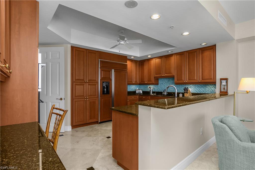 8787 Bay Colony DR 906 photo 10
