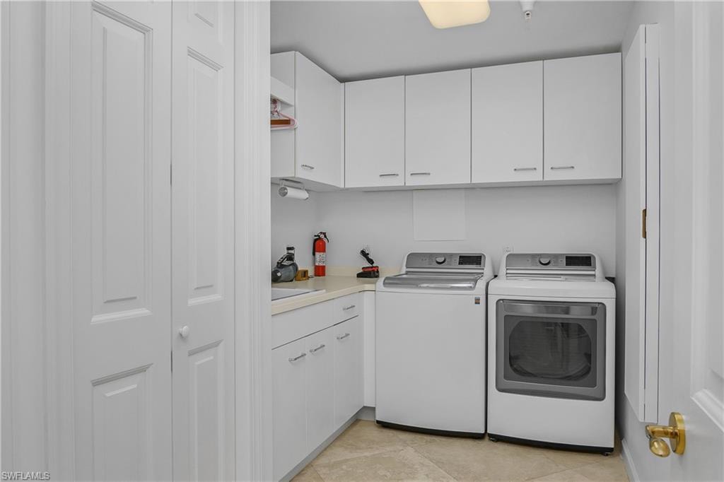 8787 Bay Colony DR 906 photo 33