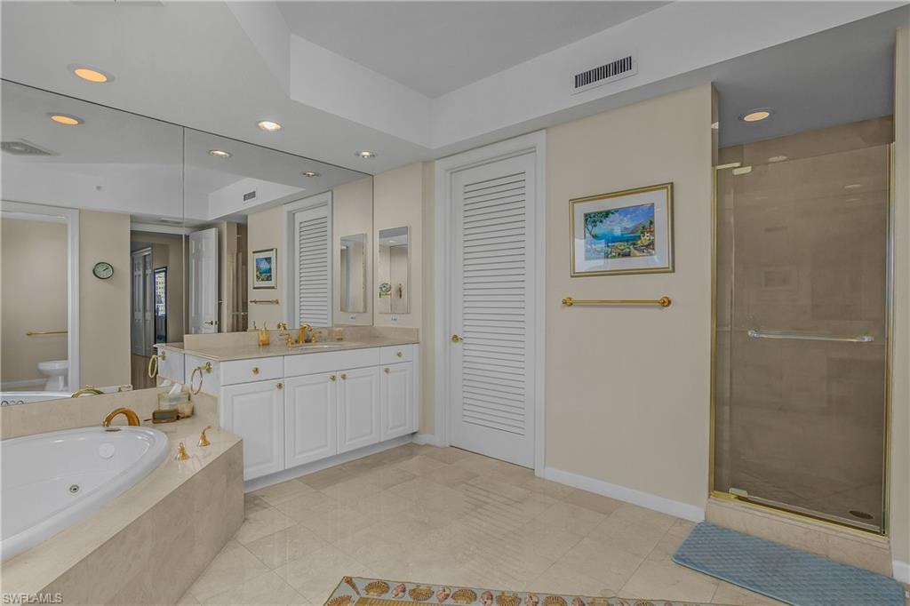 8787 Bay Colony DR 906 photo 21