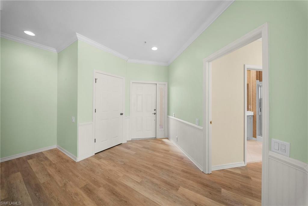 8545 Danbury BLVD 102 photo 13