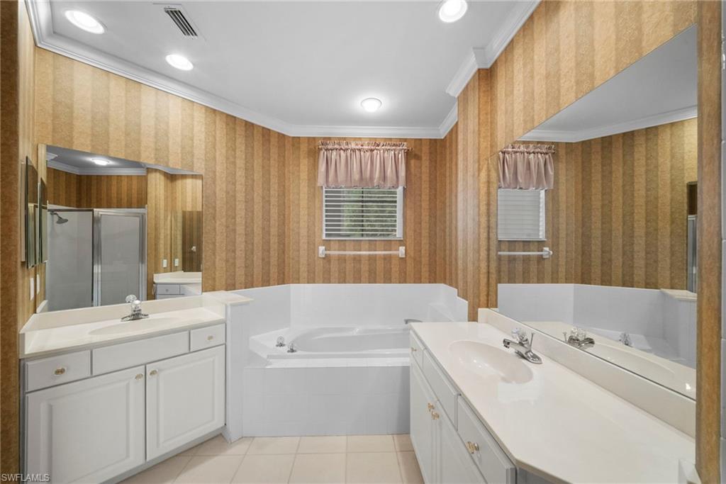 8545 Danbury BLVD 102 photo 30