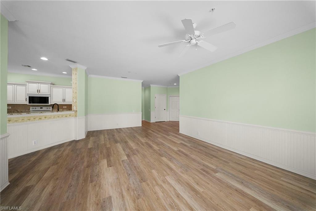 8545 Danbury BLVD 102 photo 18
