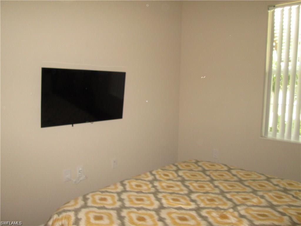 10702 Cetrella DR photo 12