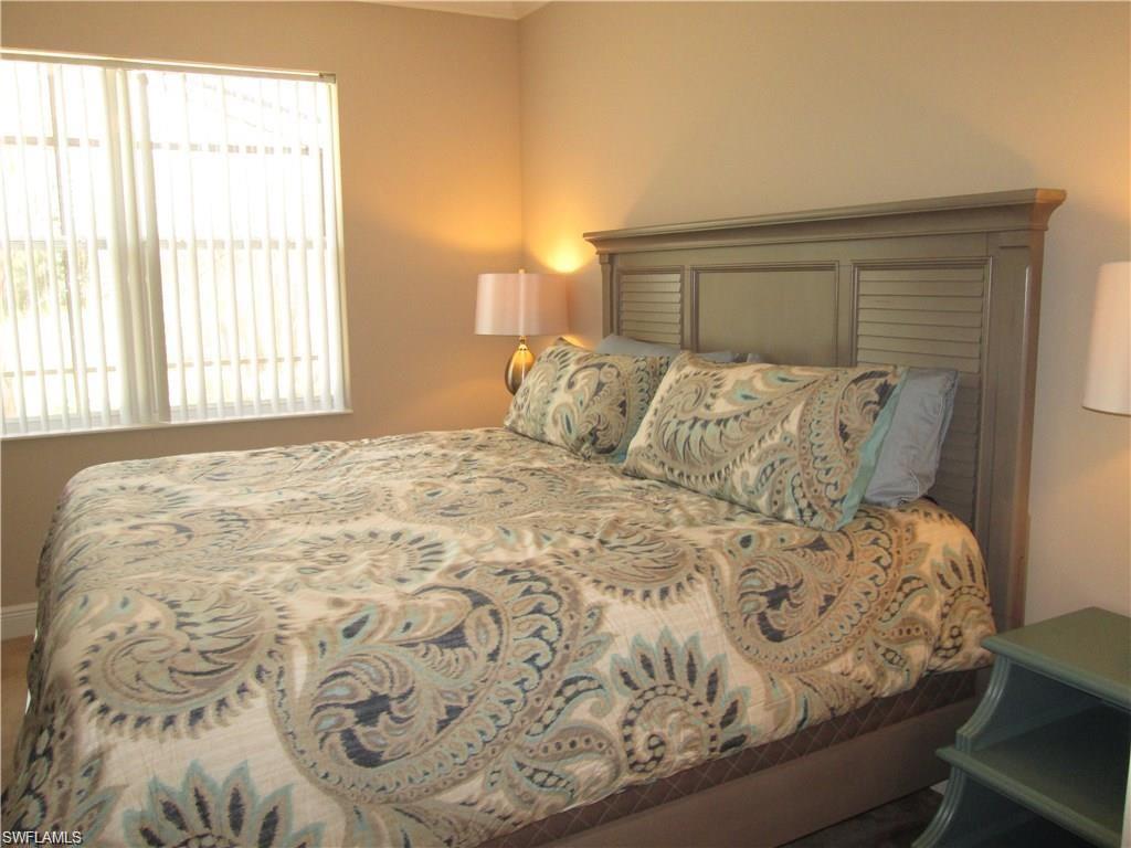 10702 Cetrella DR photo 8