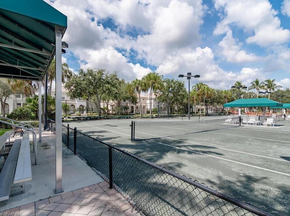 Tennis courts w/observation gazebo