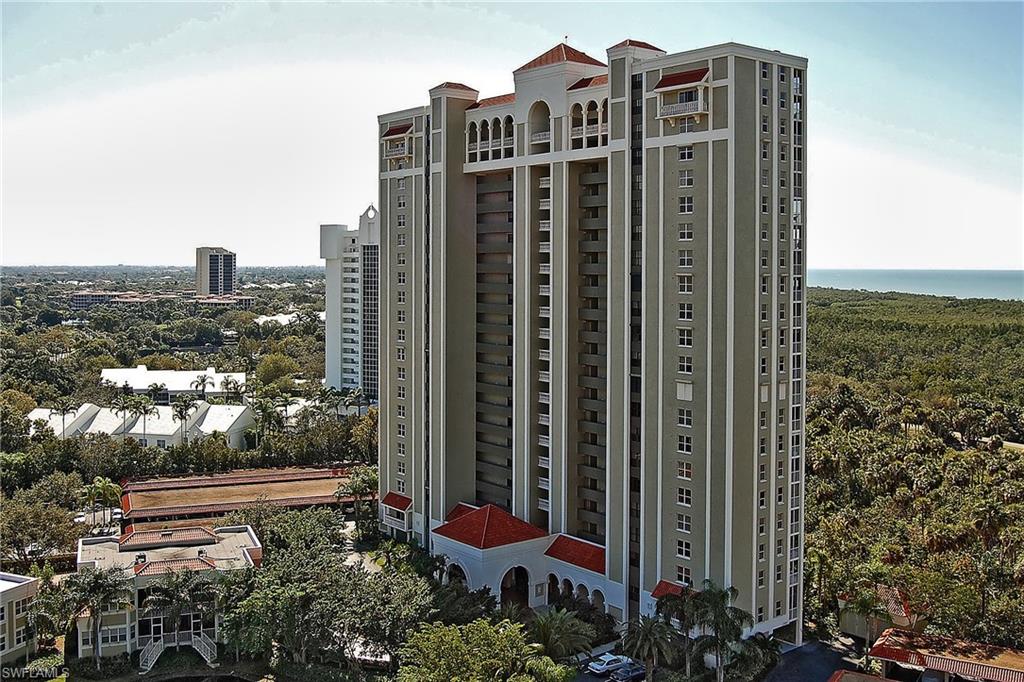 NEWLY RENOVATED LUXURY TOWER