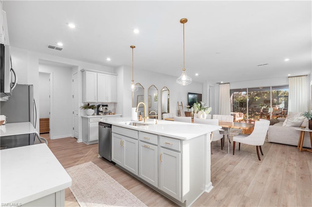 10313 Bonavie Cove DR
