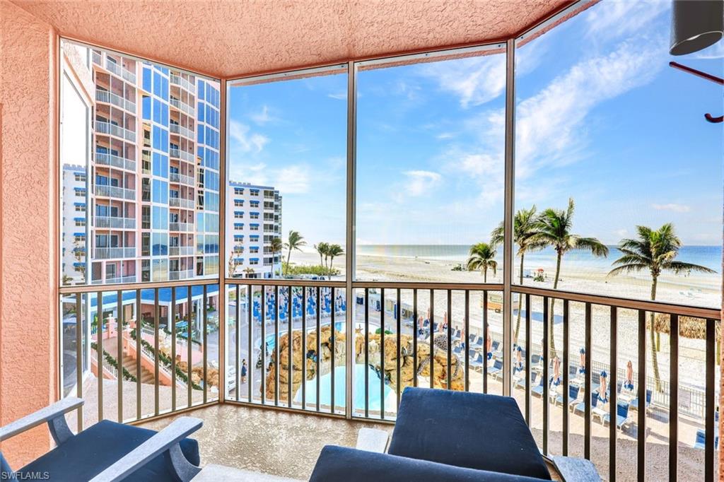 200 Estero BLVD 207 photo 15