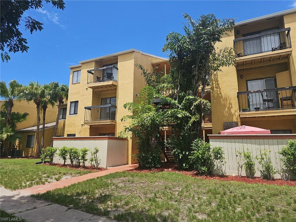 2905 Winkler AVE 713