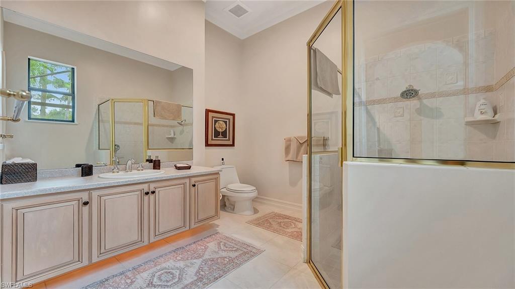 Main House Guest Suite Bathroom