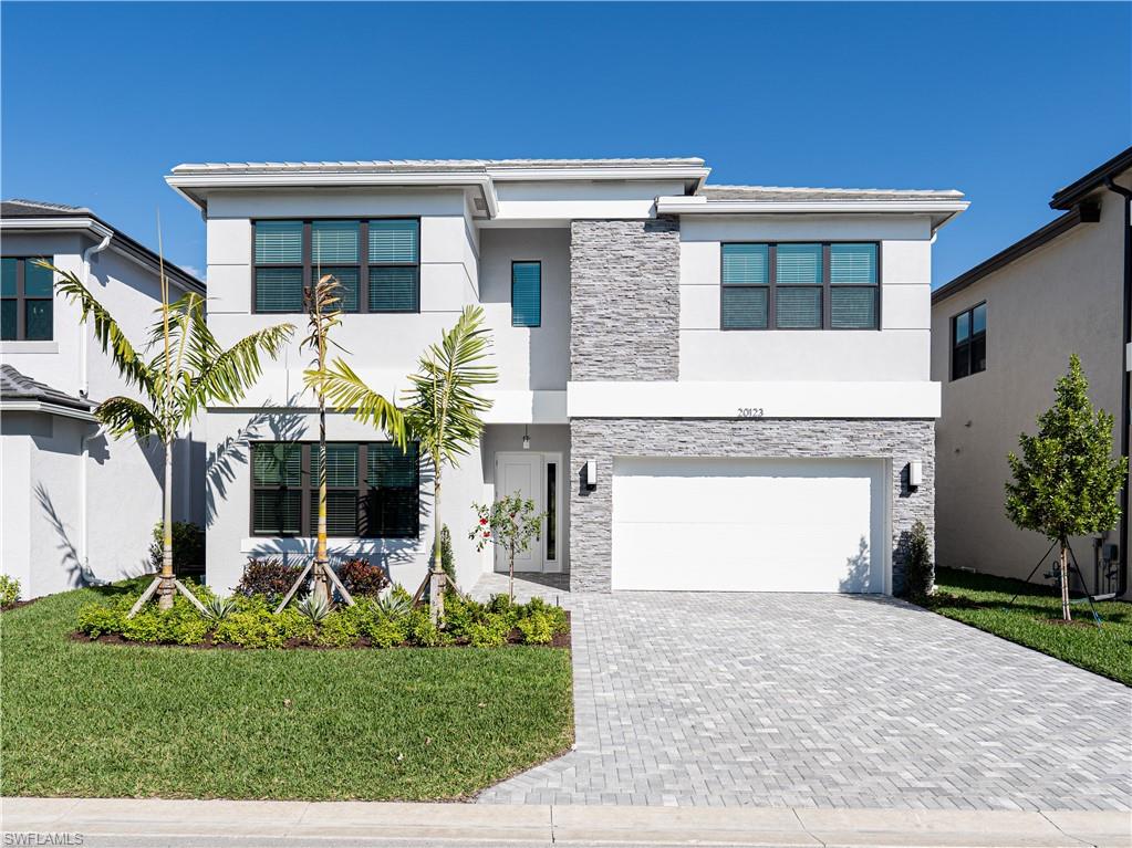 20123 Camellia Crosse LN