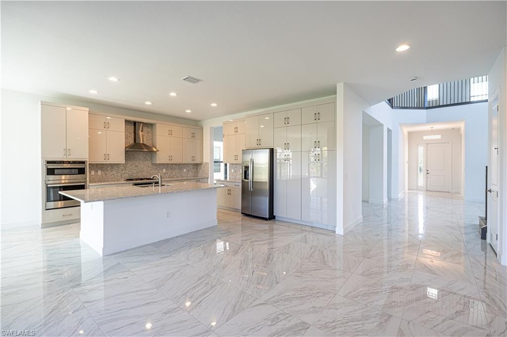 20123 Camellia Crosse LN photo 10