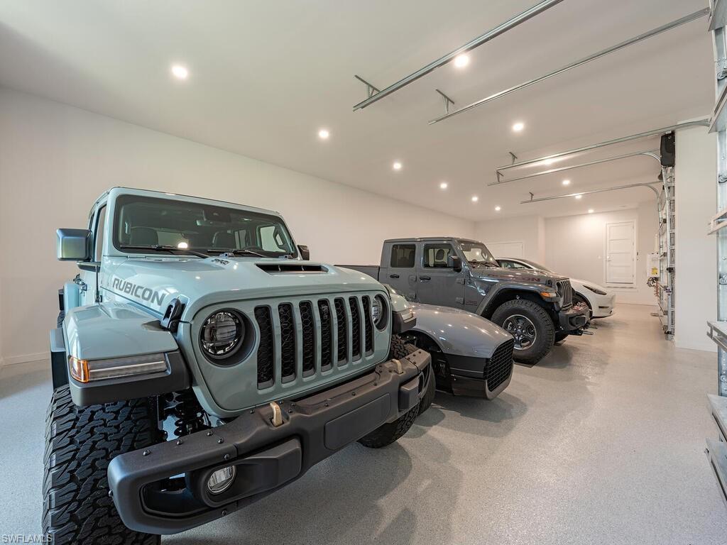 Side Load Garage