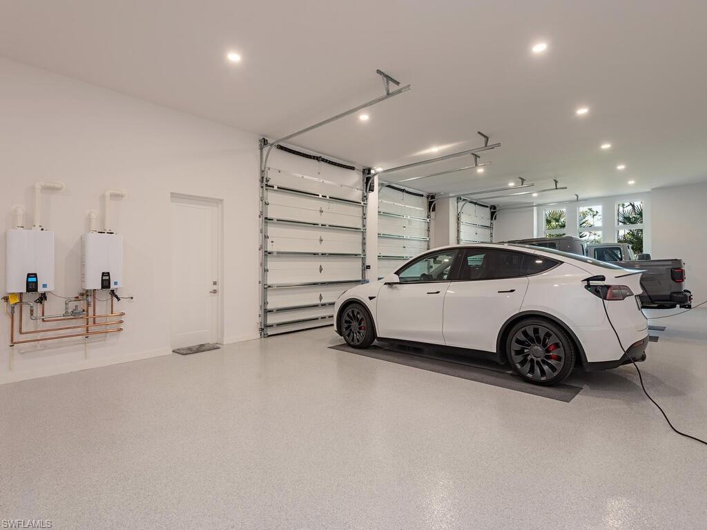 Side Load Garage