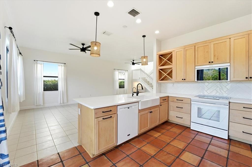 5109 Beckton RD photo 12
