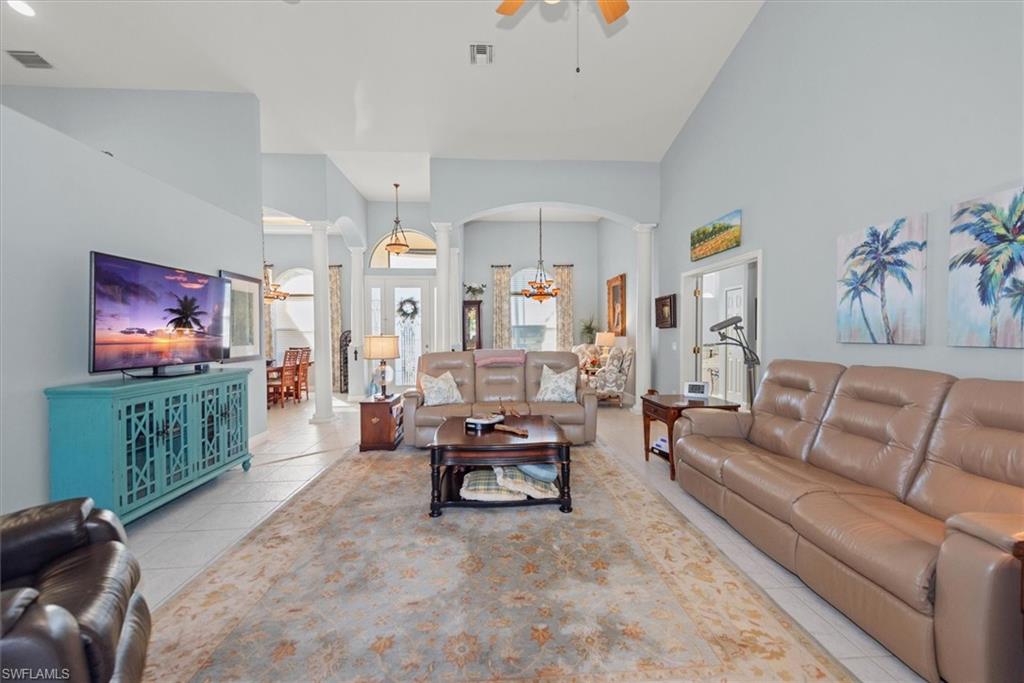 2529 Gleason PKWY