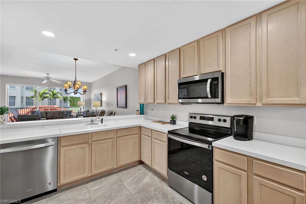 3522 HALDEMAN CREEK DR 4-121 photo 15