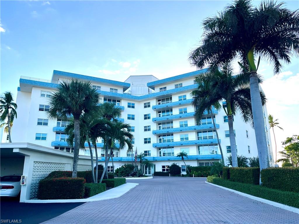 220 Seaview CT 504 photo 20