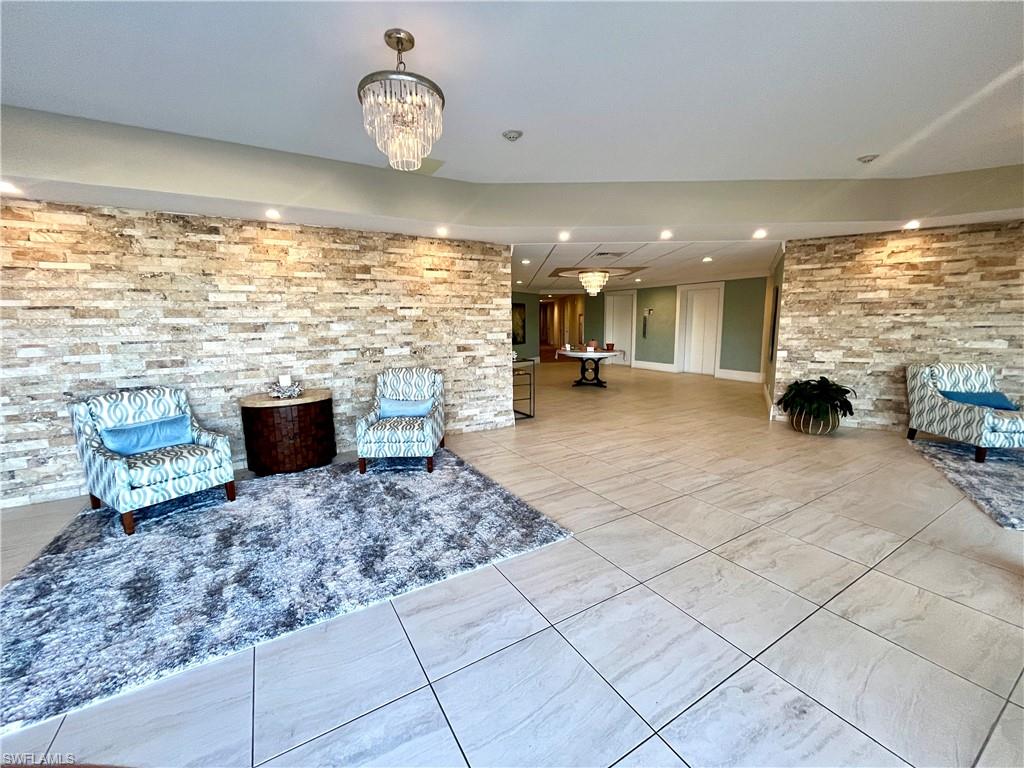 220 Seaview CT 504 photo 29