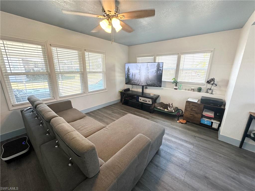 11381 Bayside BLVD photo 10
