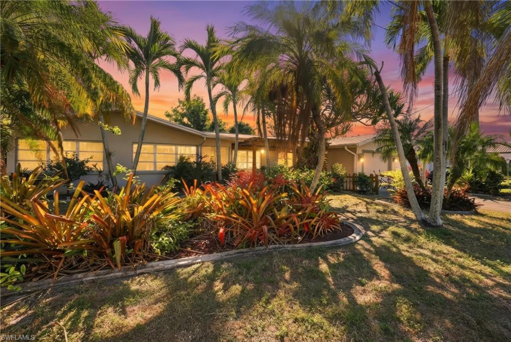 1432 Windsor CT