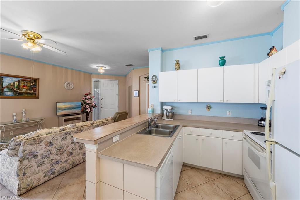 9410 Village View BLVD photo 9
