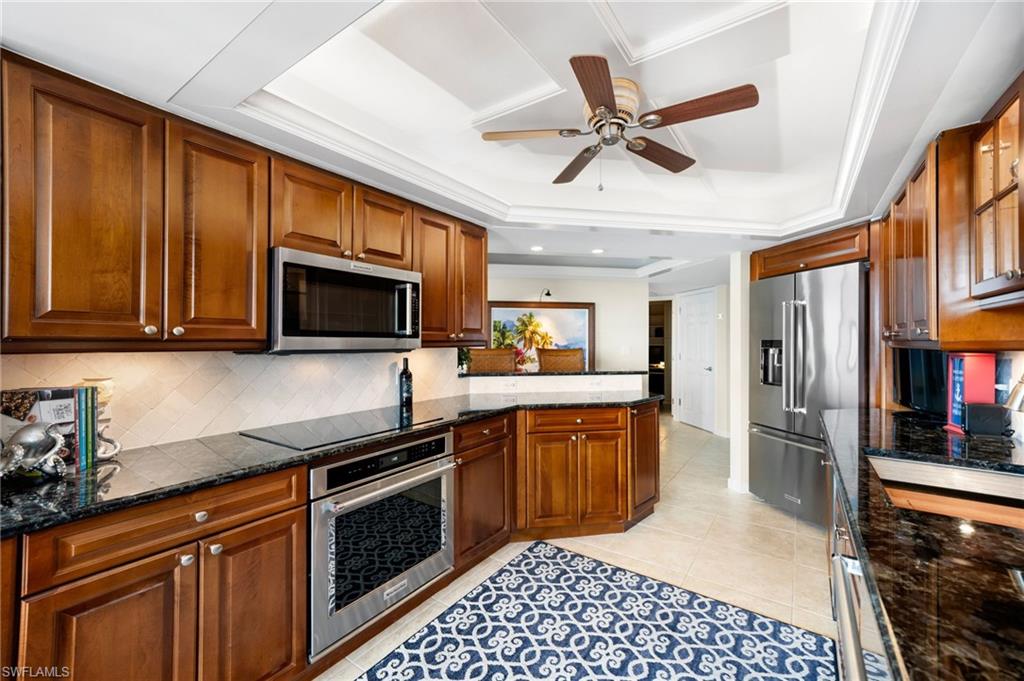 4901 Gulf Shore BLVD N 1604 photo 8