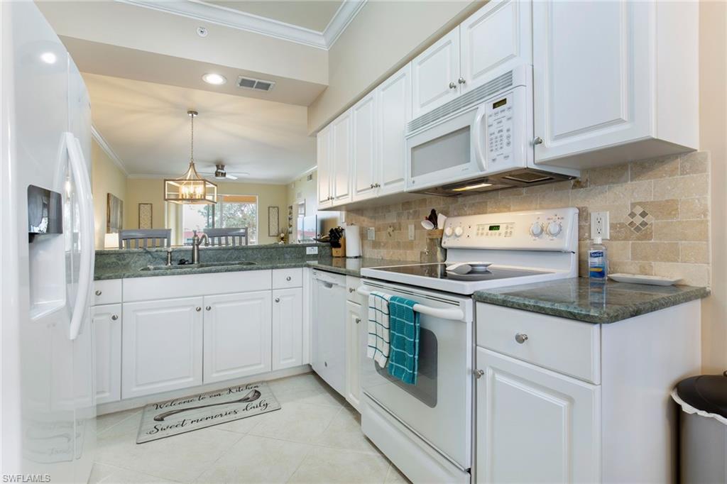 2730 Cypress Trace CIR 2826 photo 7
