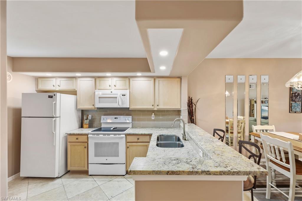 28064 Cavendish CT 2404