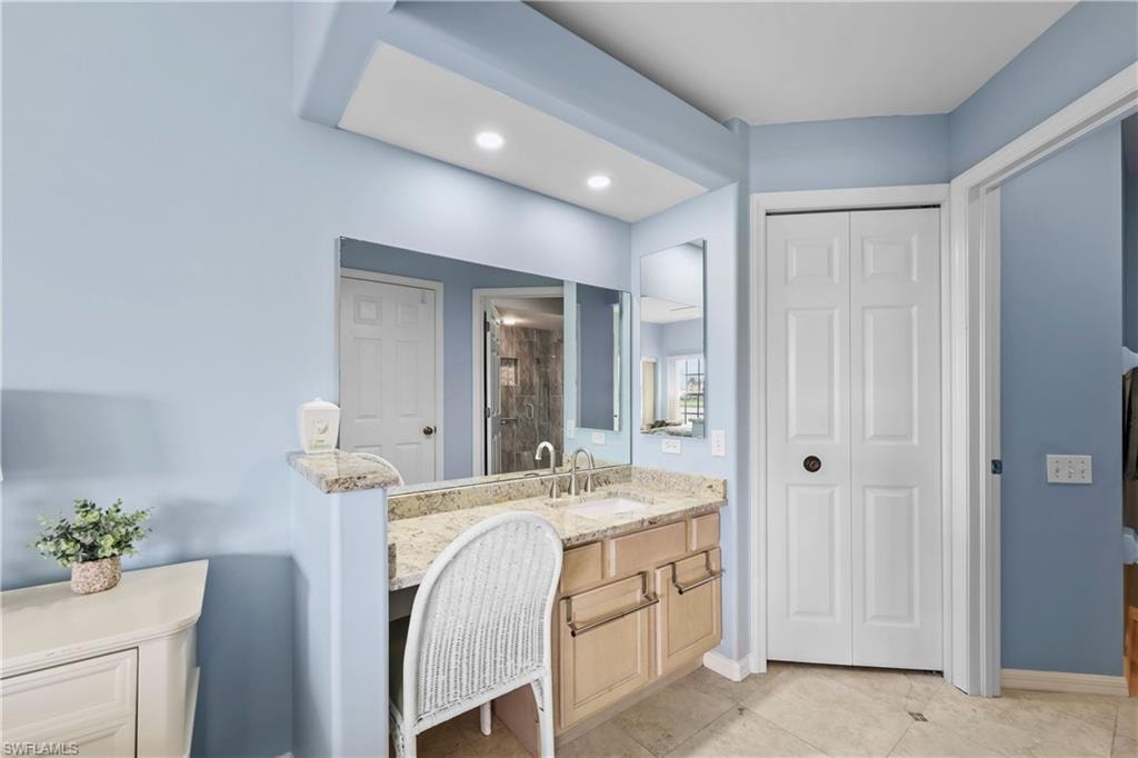 28064 Cavendish CT 2404 photo 18
