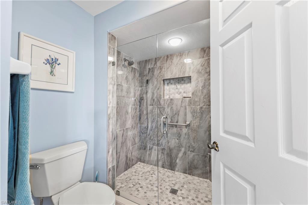28064 Cavendish CT 2404 photo 19