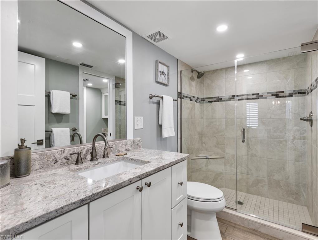 5000 Estero BLVD 407 photo 27