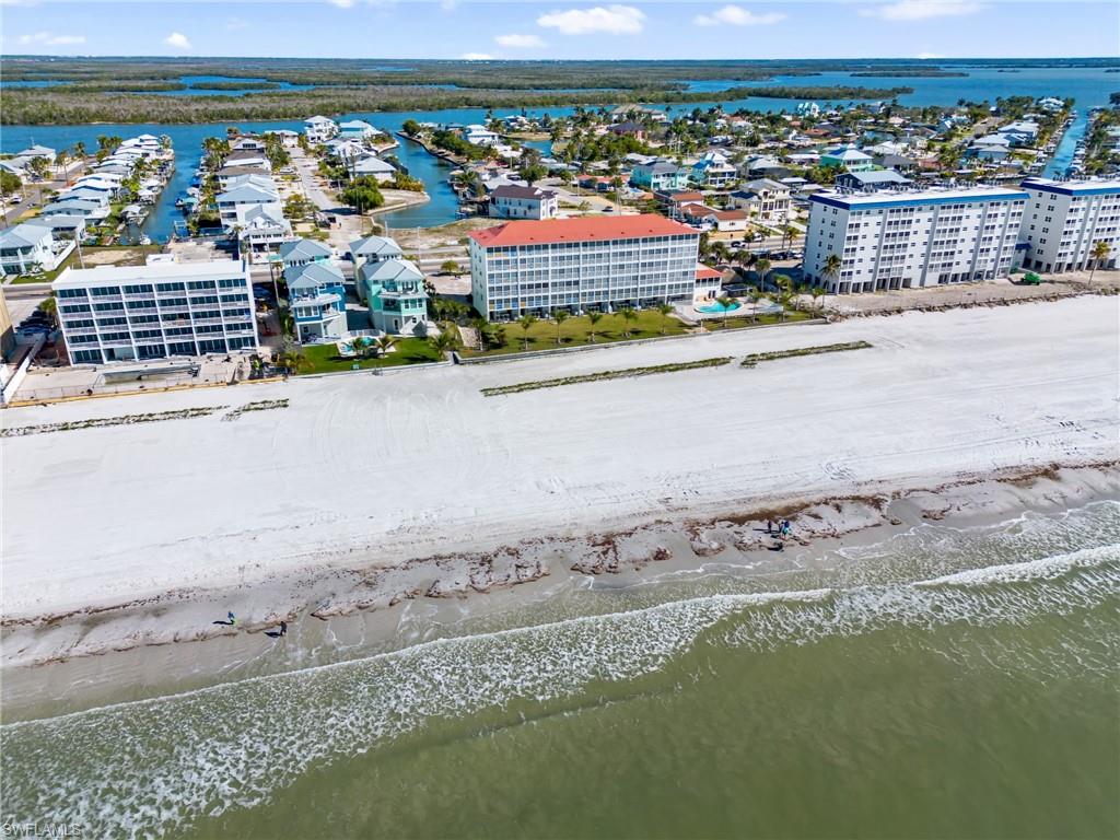5000 Estero BLVD 407 photo 33