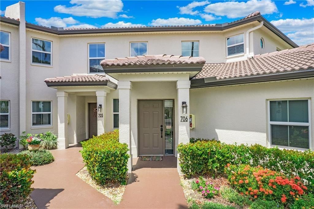700 Diamond CIR 706 photo 38