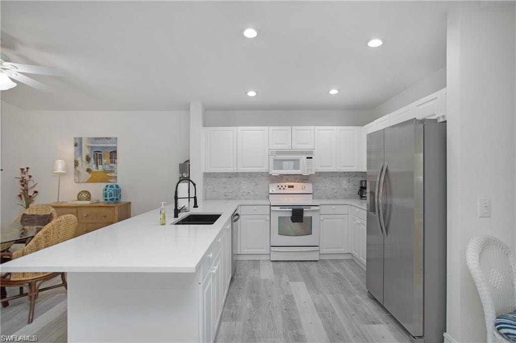 700 Diamond CIR 706 photo 10