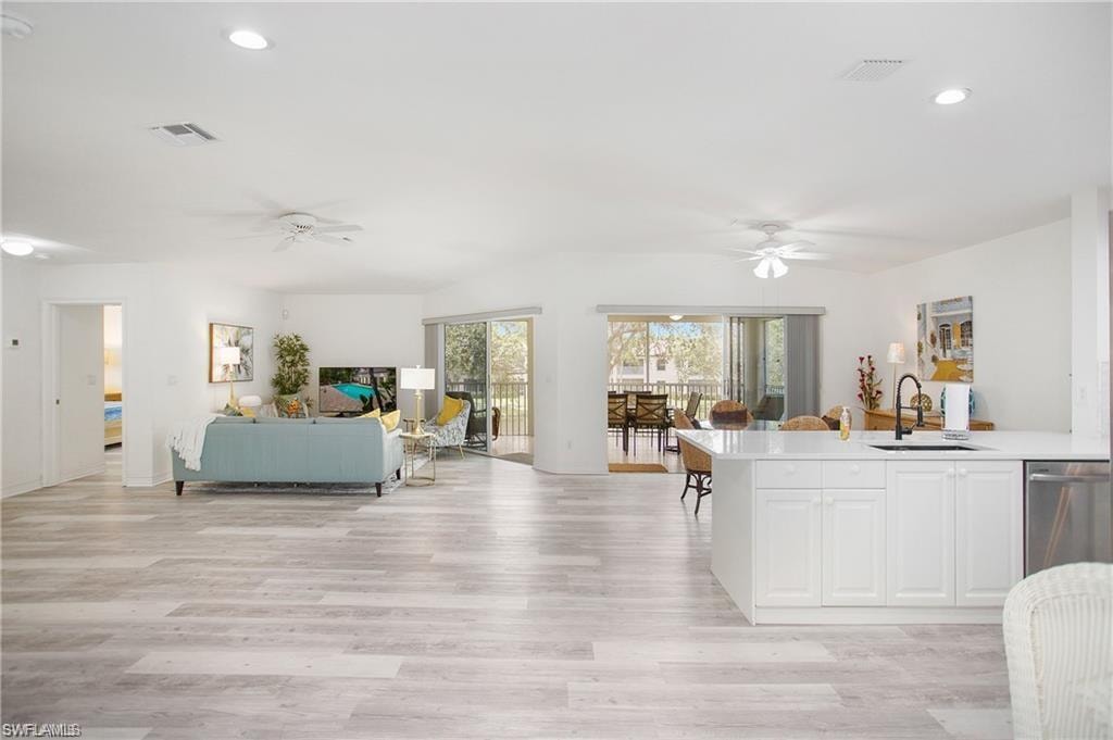 700 Diamond CIR 706
