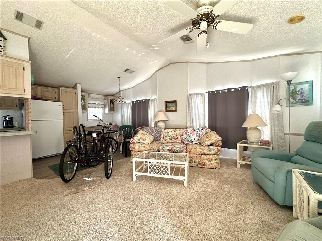 4520 Candlestick CT E photo 6