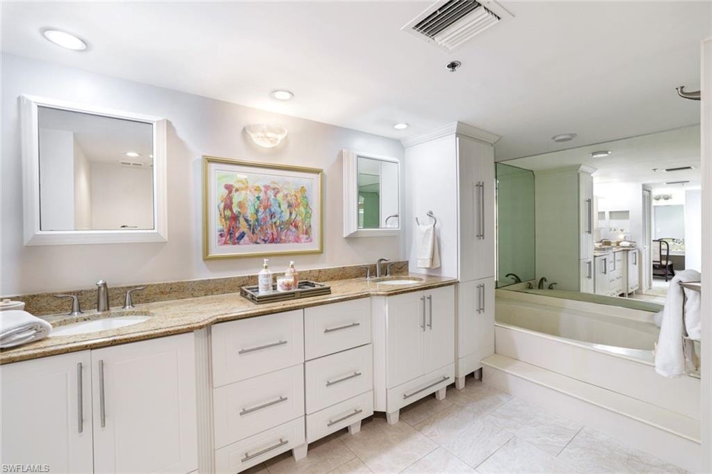 6361 Pelican Bay BLVD 201 photo 11