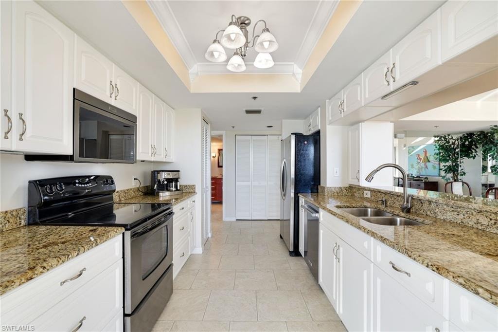 6361 Pelican Bay BLVD 201