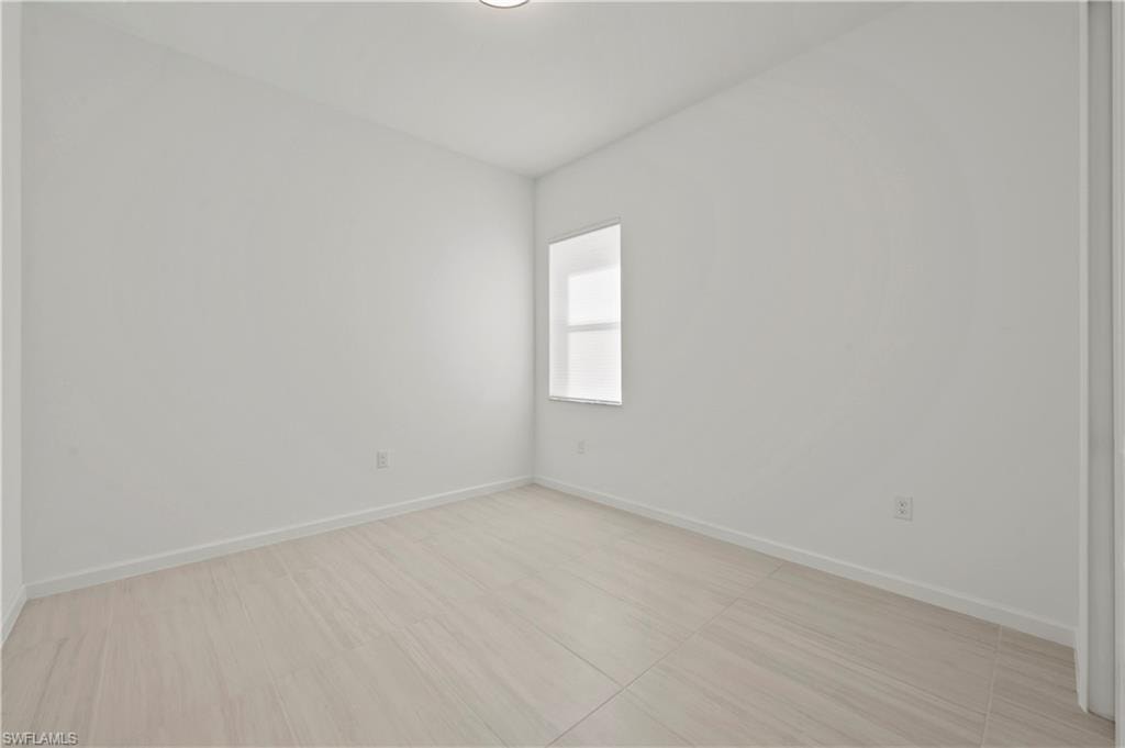 9072 Wisteria WAY photo 23