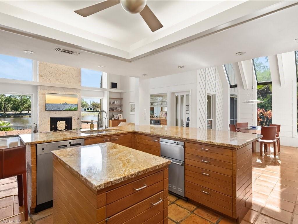 154 Cajeput DR photo 28