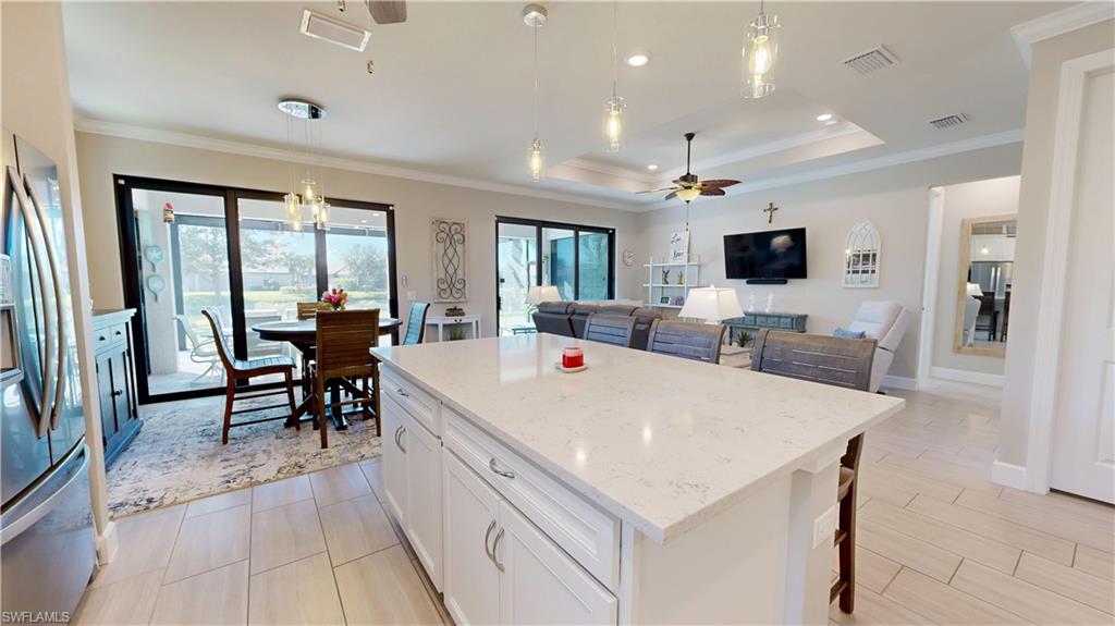 5940 Prosperity LN photo 13