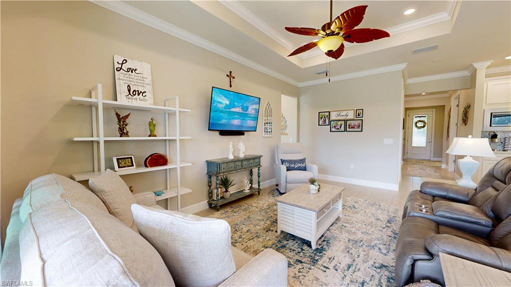 5940 Prosperity LN photo 17