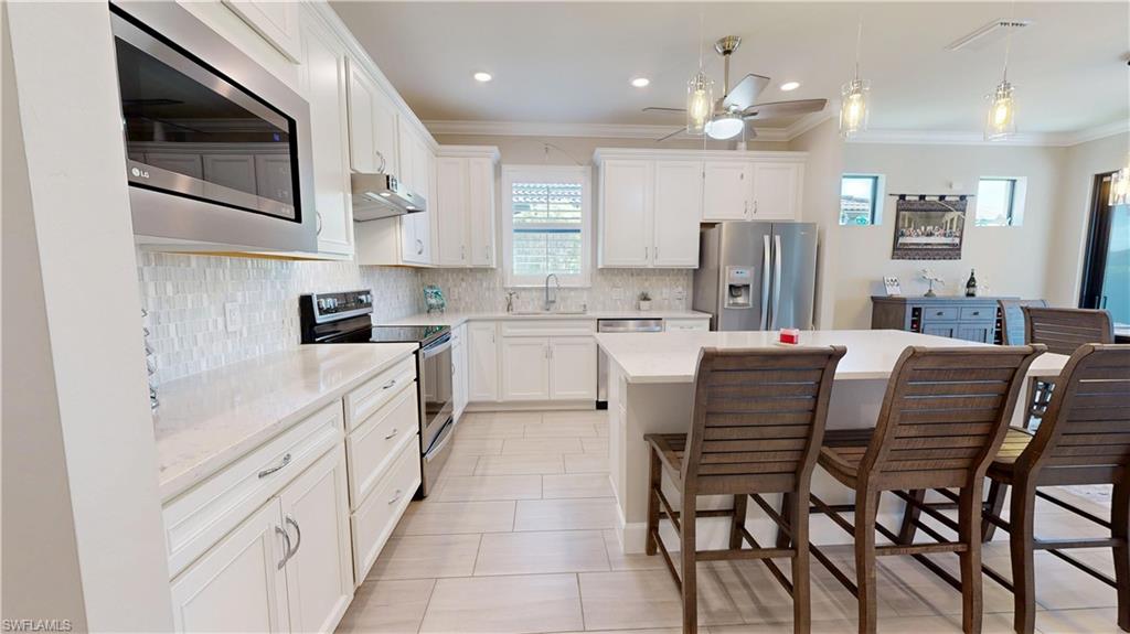 5940 Prosperity LN photo 9