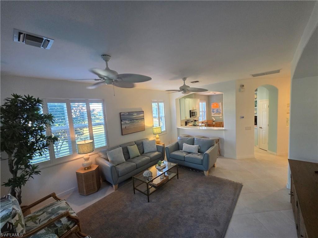 10640 Camarelle CIR photo 11