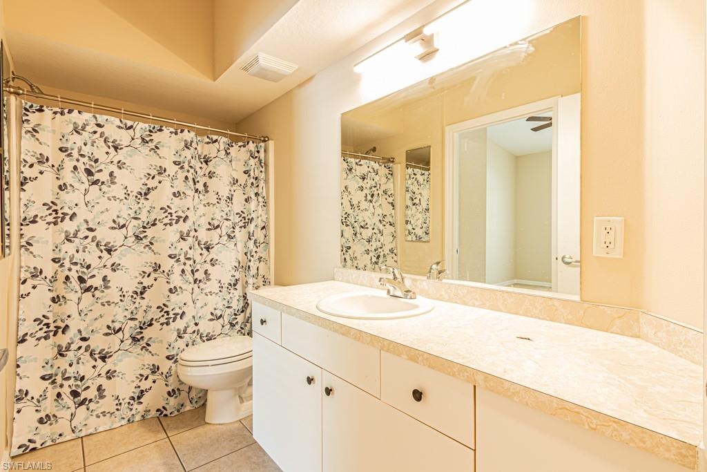 25767 LAKE AMELIA WAY 204 photo 14