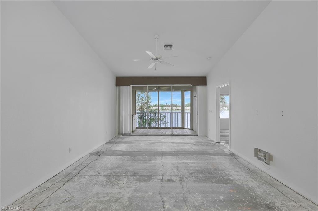 3420 Crown Pointe BLVD 202 photo 9