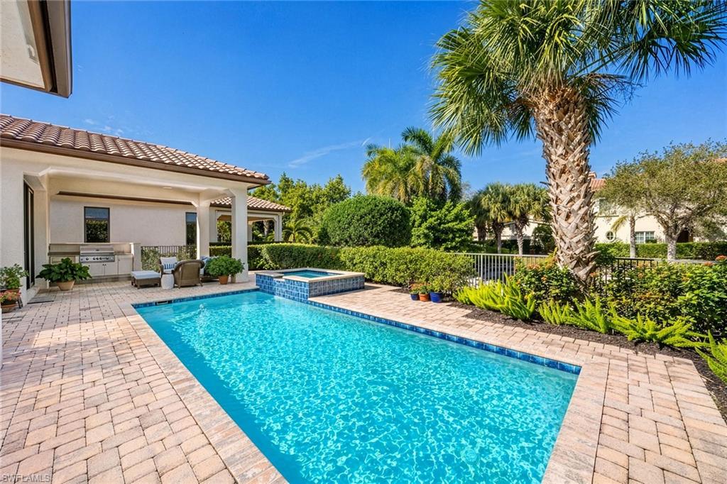 2277 Residence CIR