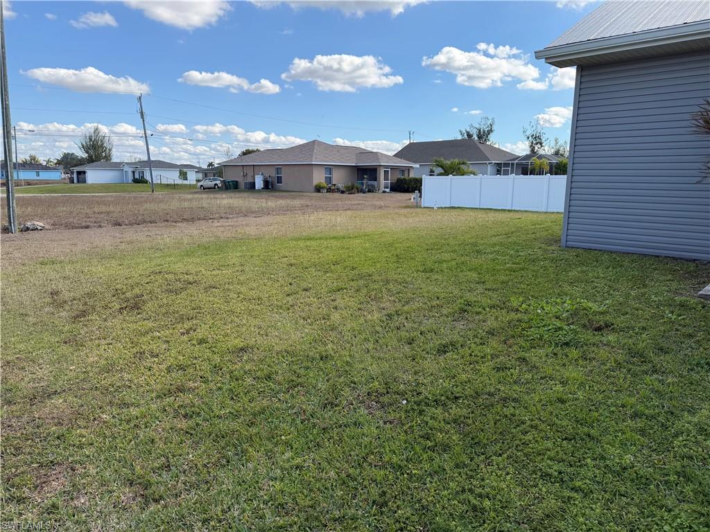 View of yard featuring a residential view