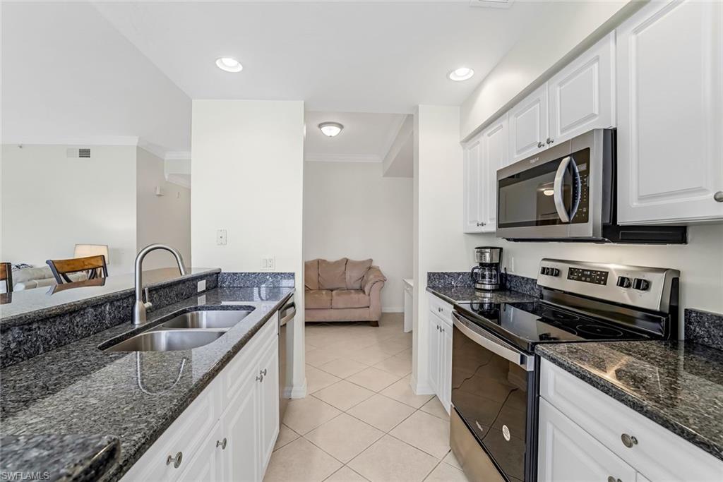16625 Lake Circle DR 518 photo 21